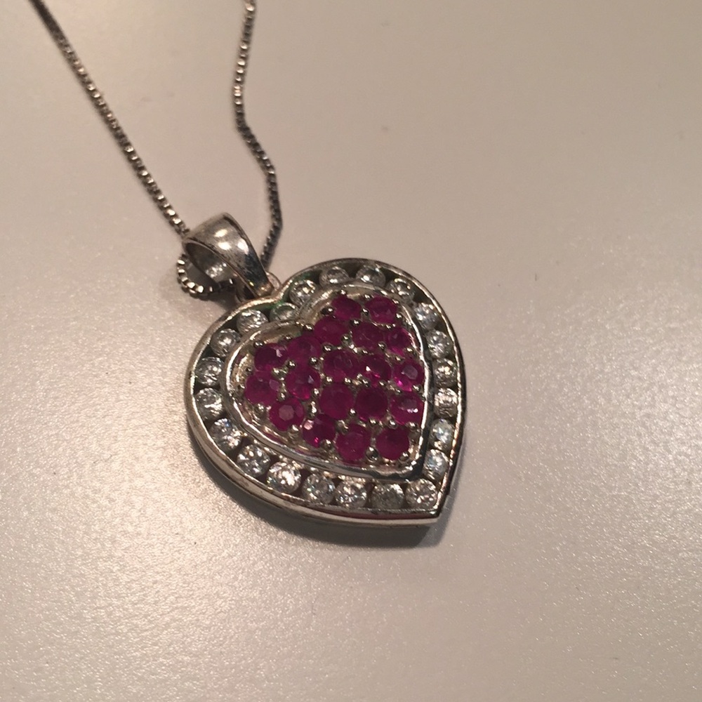 Heart shaped red and white stone necklace